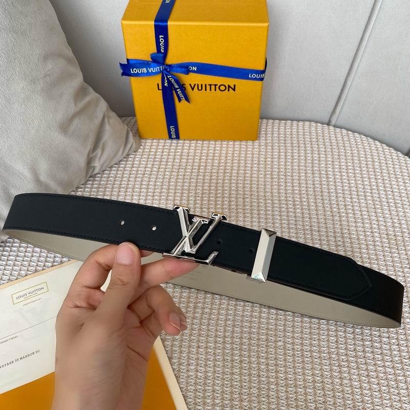 LV Belts 7772